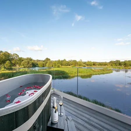 2 Bed In Richmond Oc-95005