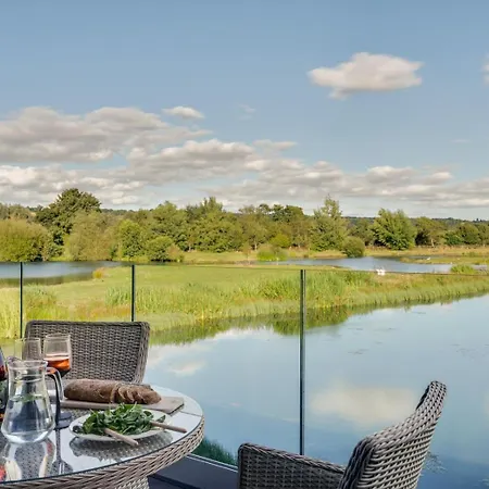 2 Bed In Richmond Oc-95005 *