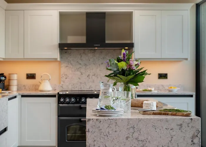 2 Bed In Richmond Oc-95005 Gilling
