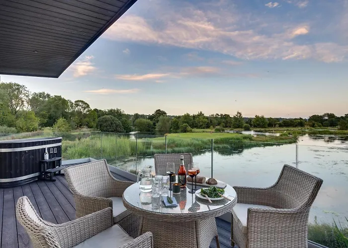 2 Bed In Richmond Oc-95005 Gilling