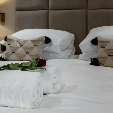 2 Bed In Richmond Oc-95005 Gilling